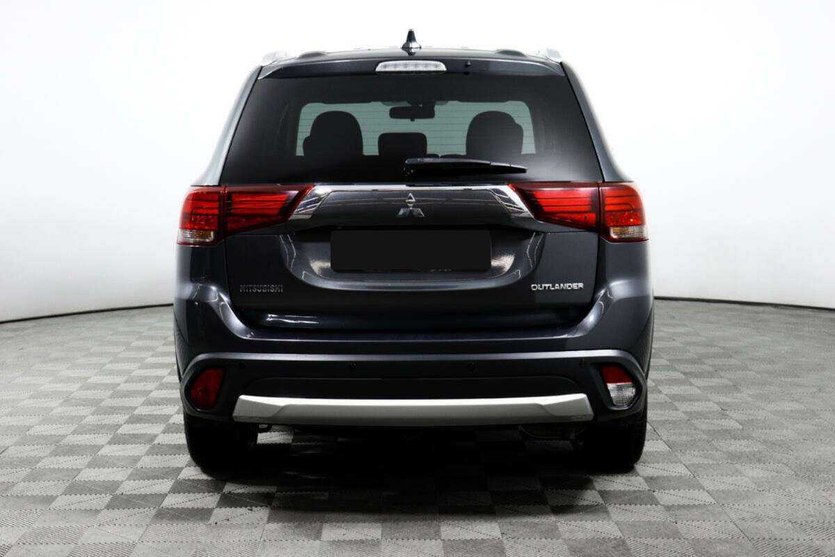 Mitsubishi Outlander, 2018 - 76 910 км. | Фото №6