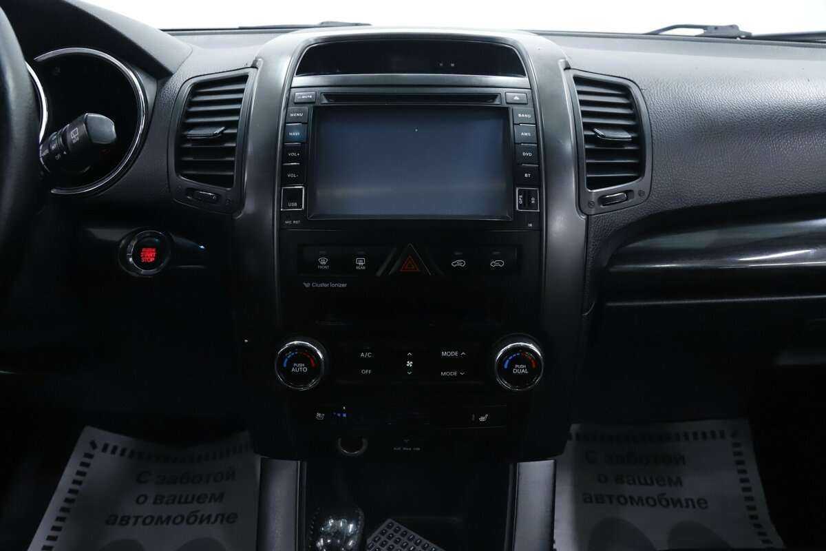 Kia Sorento, 2012 Фото №16