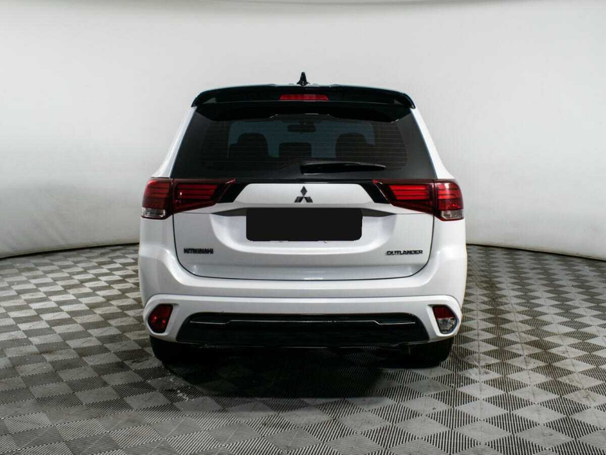 Mitsubishi Outlander, 2022 - 44 582 км. | Фото №5