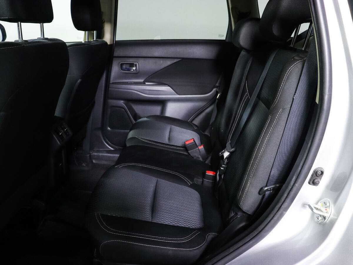 Mitsubishi Outlander, 2021 - 64 065 км. | Фото №8