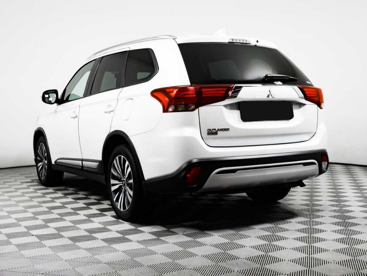 Mitsubishi Outlander, 2020 - 64 016 км. | Фото №6