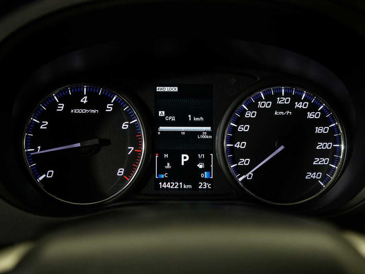 Mitsubishi Outlander, 2014 Фото №12