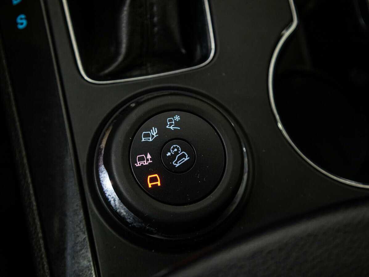 Ford Explorer, 2018 Фото №17