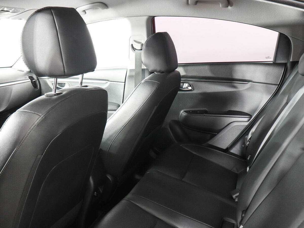 Kia Rio, 2020 Фото №12