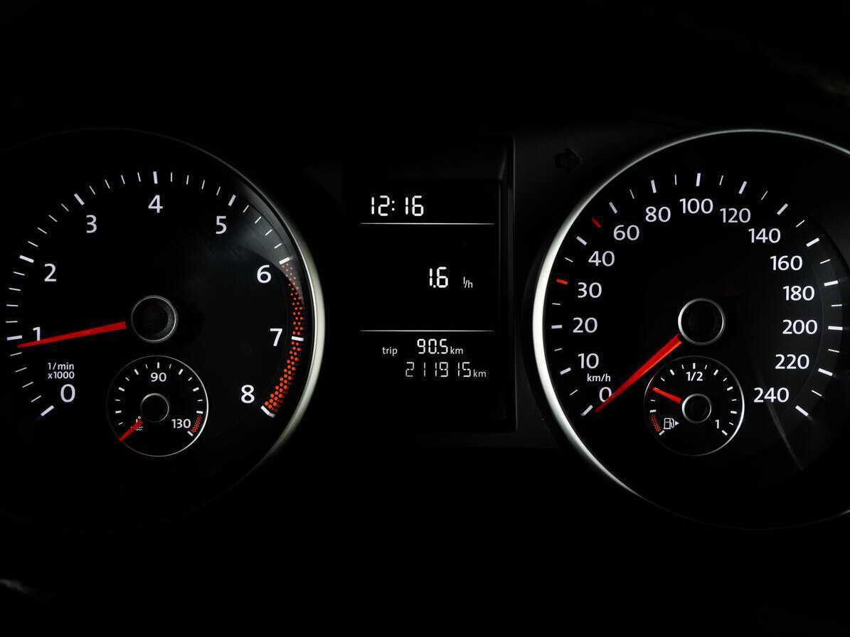 Volkswagen Golf, 2012 Фото №18