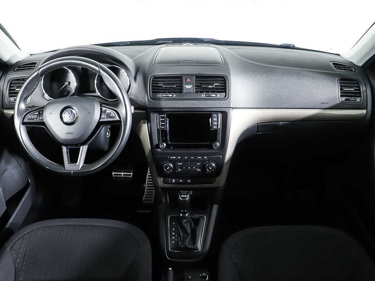Skoda Yeti, 2015 Фото №11