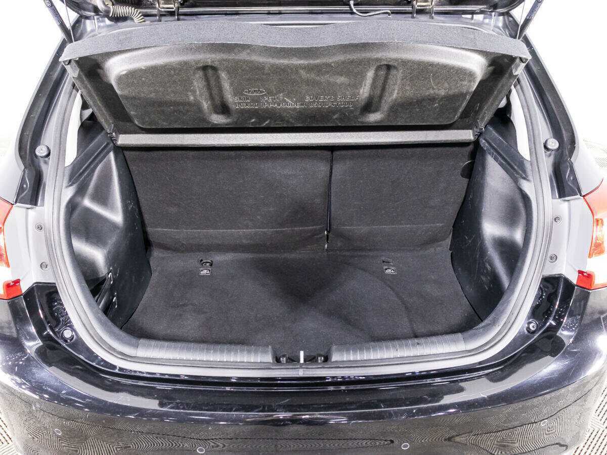 Kia Rio, 2017 Фото №15