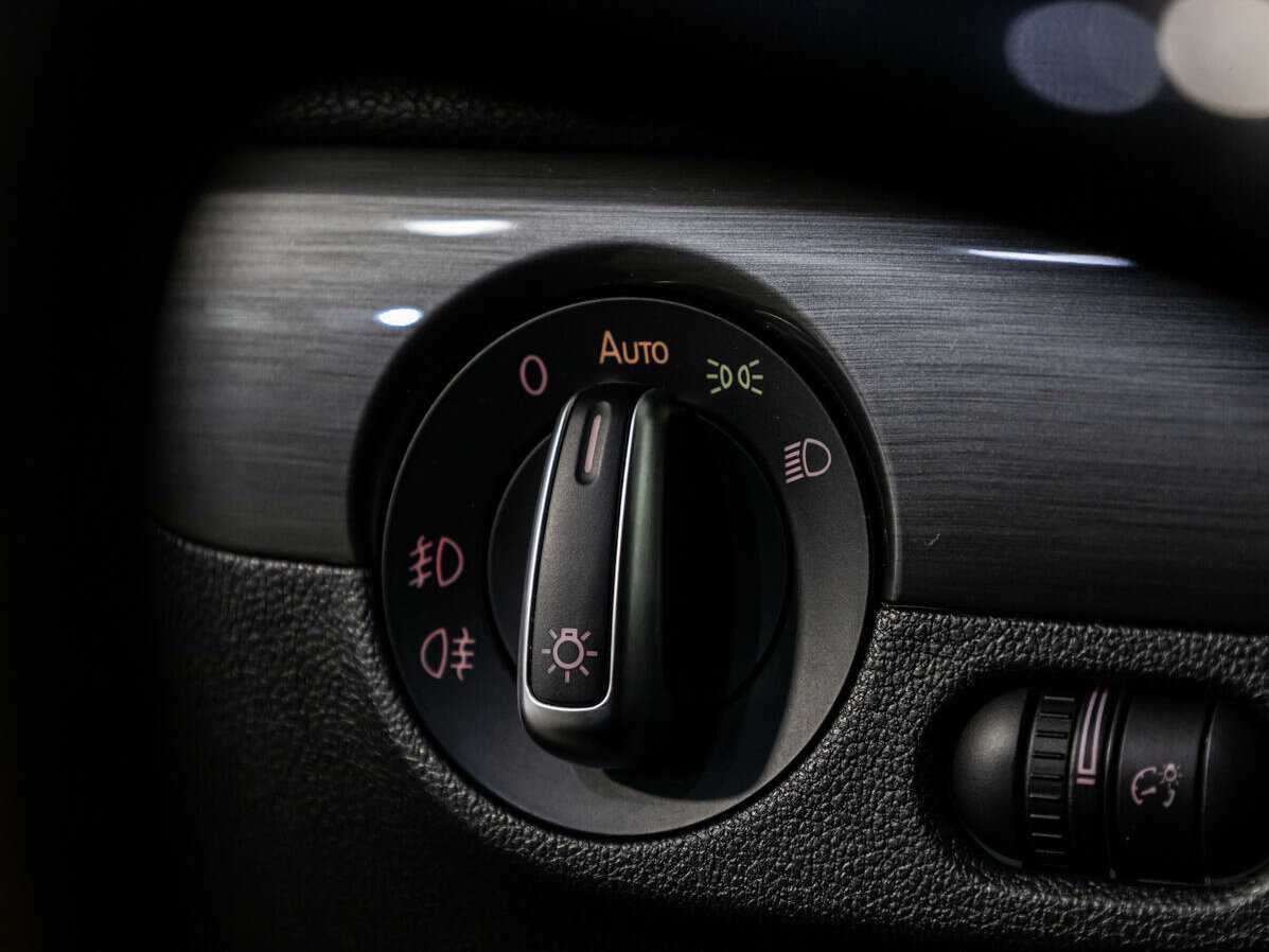 Volkswagen Jetta, 2016 Фото №14