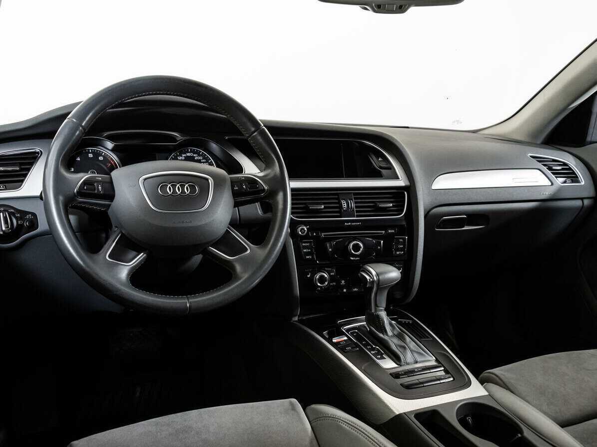 Audi A4, 2015 Фото №11