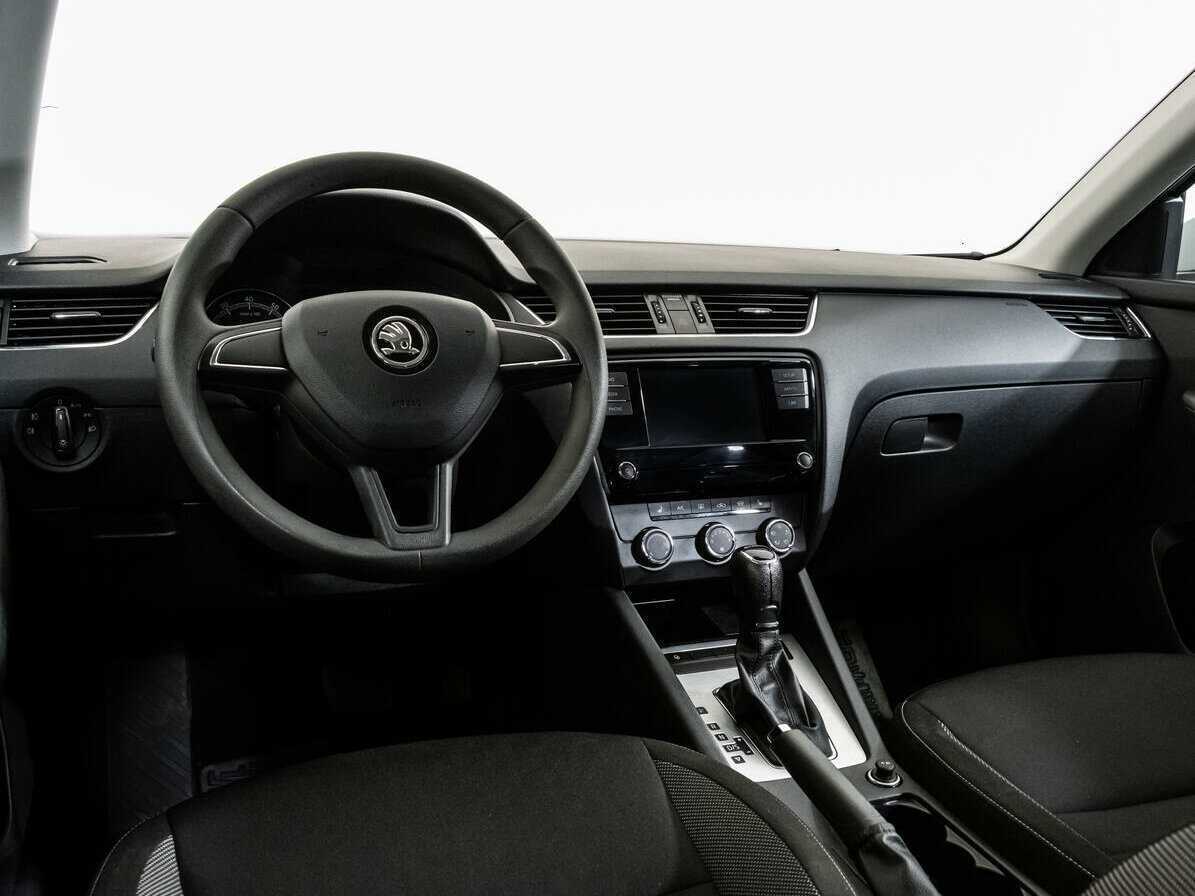 Skoda Octavia, 2018 Фото №9