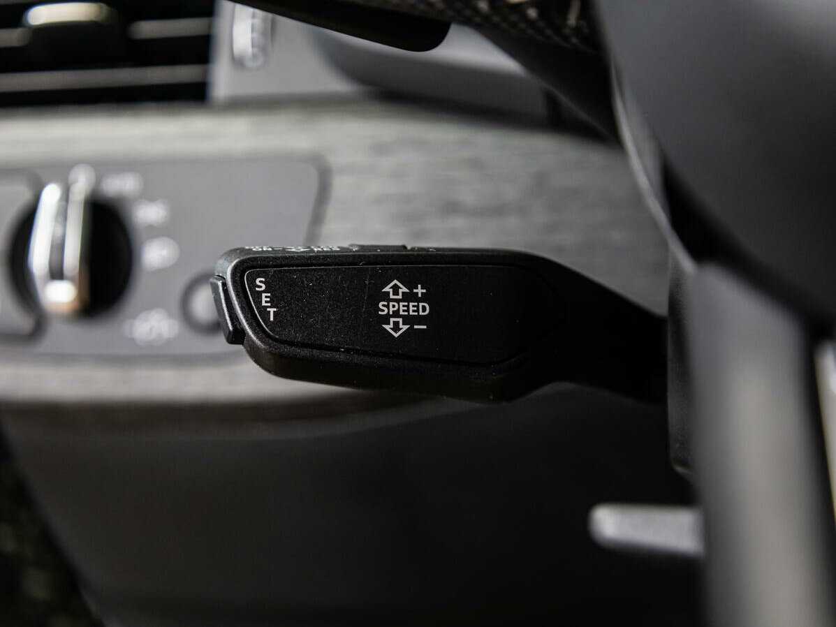 Audi A4, 2019 Фото №17