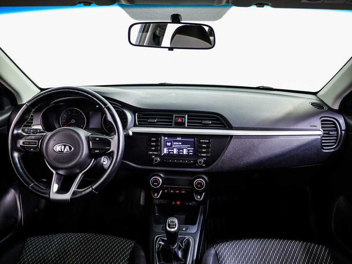 Kia Rio, 2018 Фото №9