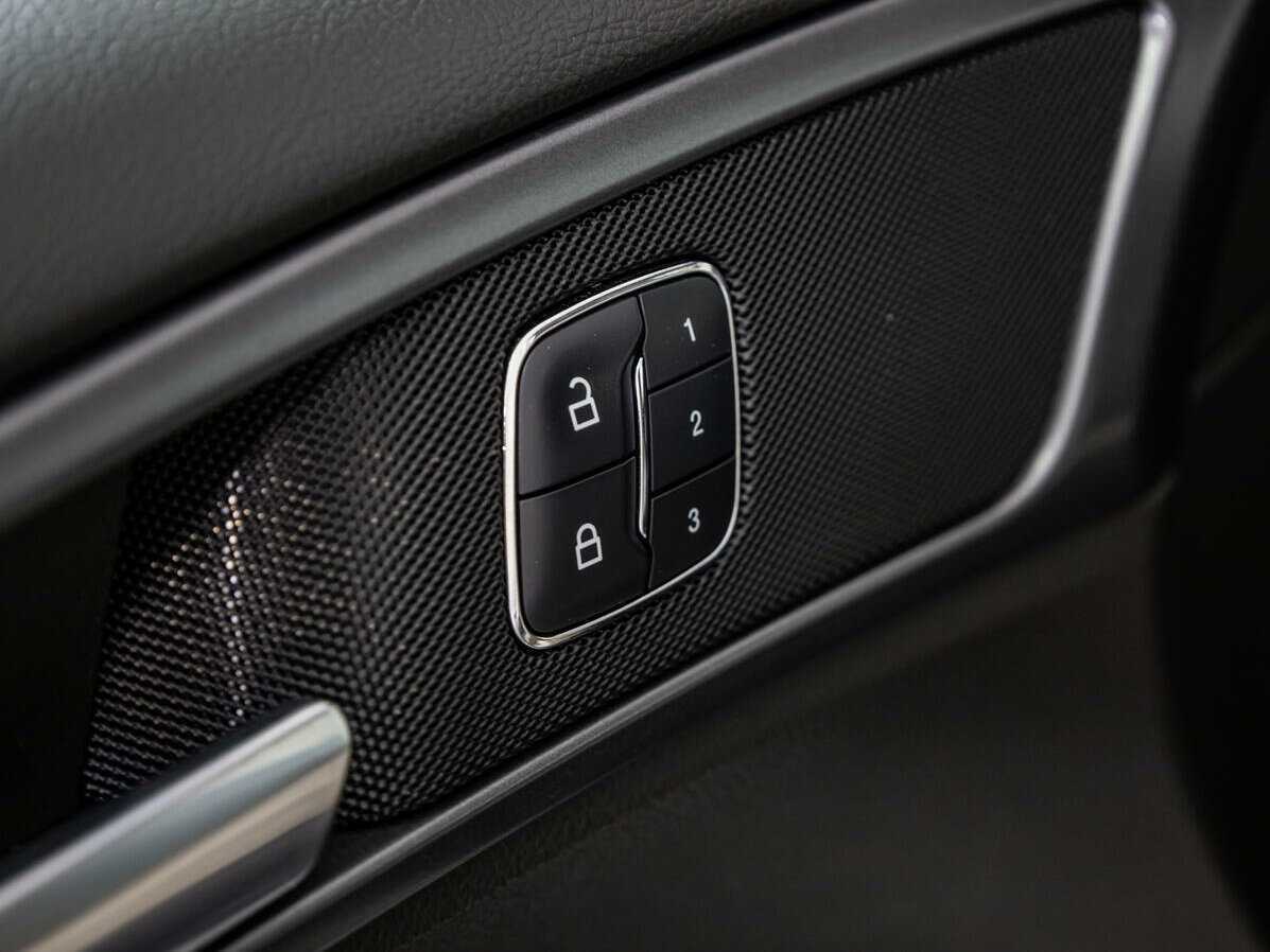 Ford Mondeo, 2014 Фото №20