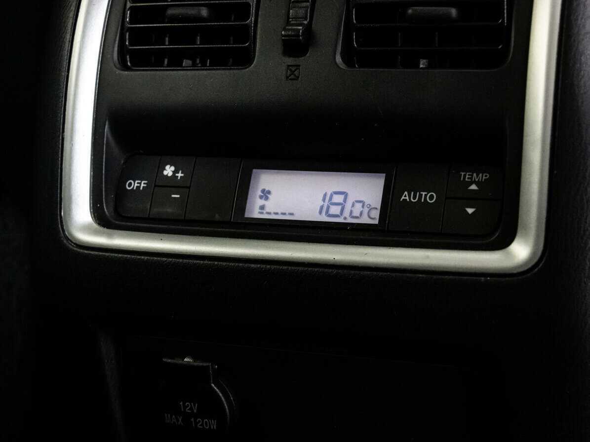 Infiniti QX60, 2017 Фото №24