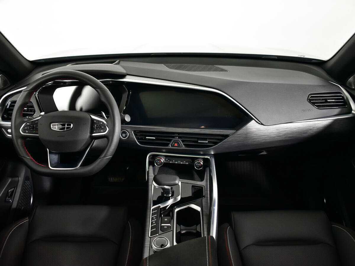 Geely Tugella, 2023 Фото №10