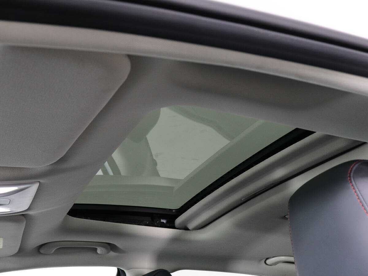 Changan UNI-T, 2021 Фото №13