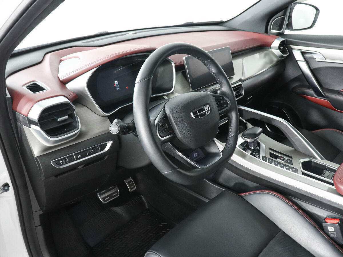 Geely Coolray, 2022 Фото №9