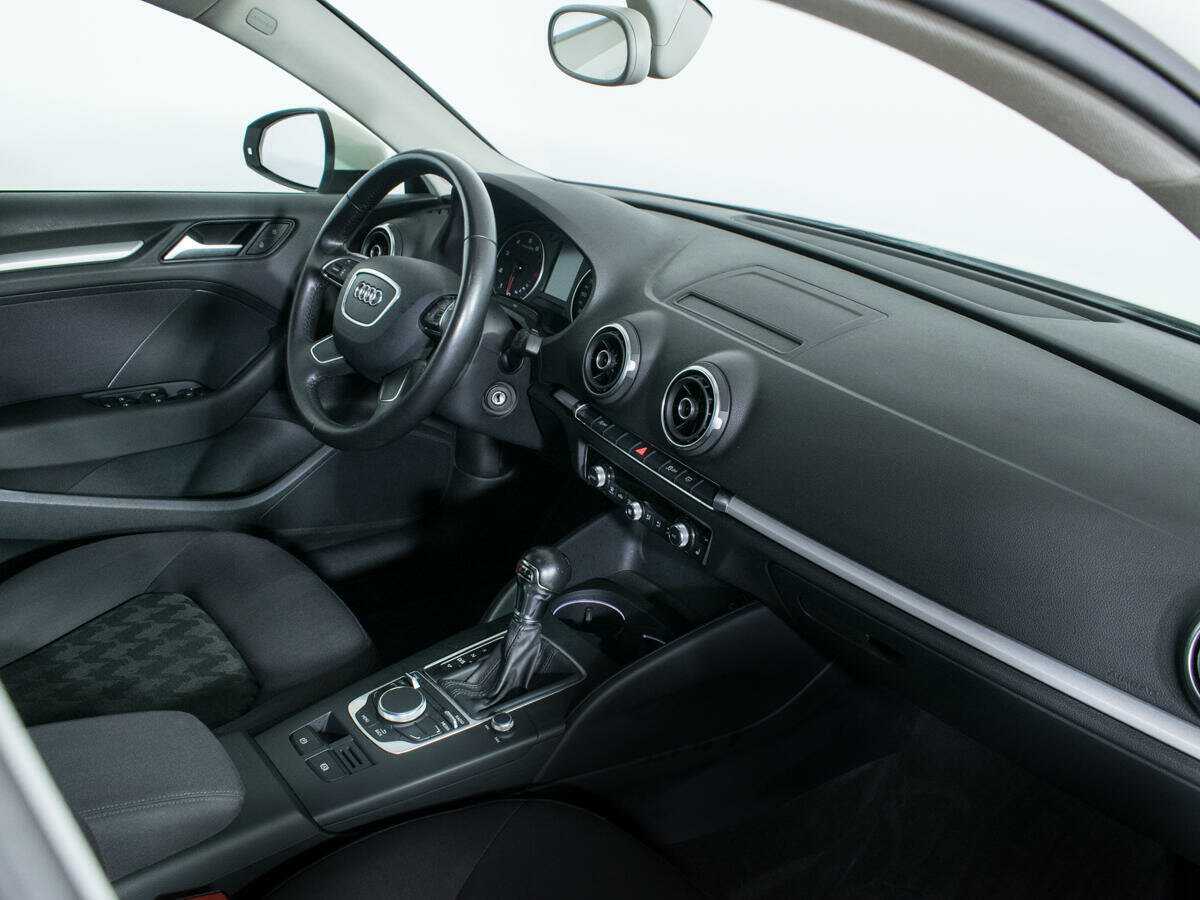 Audi A3 Sportback, 2013 Фото №9