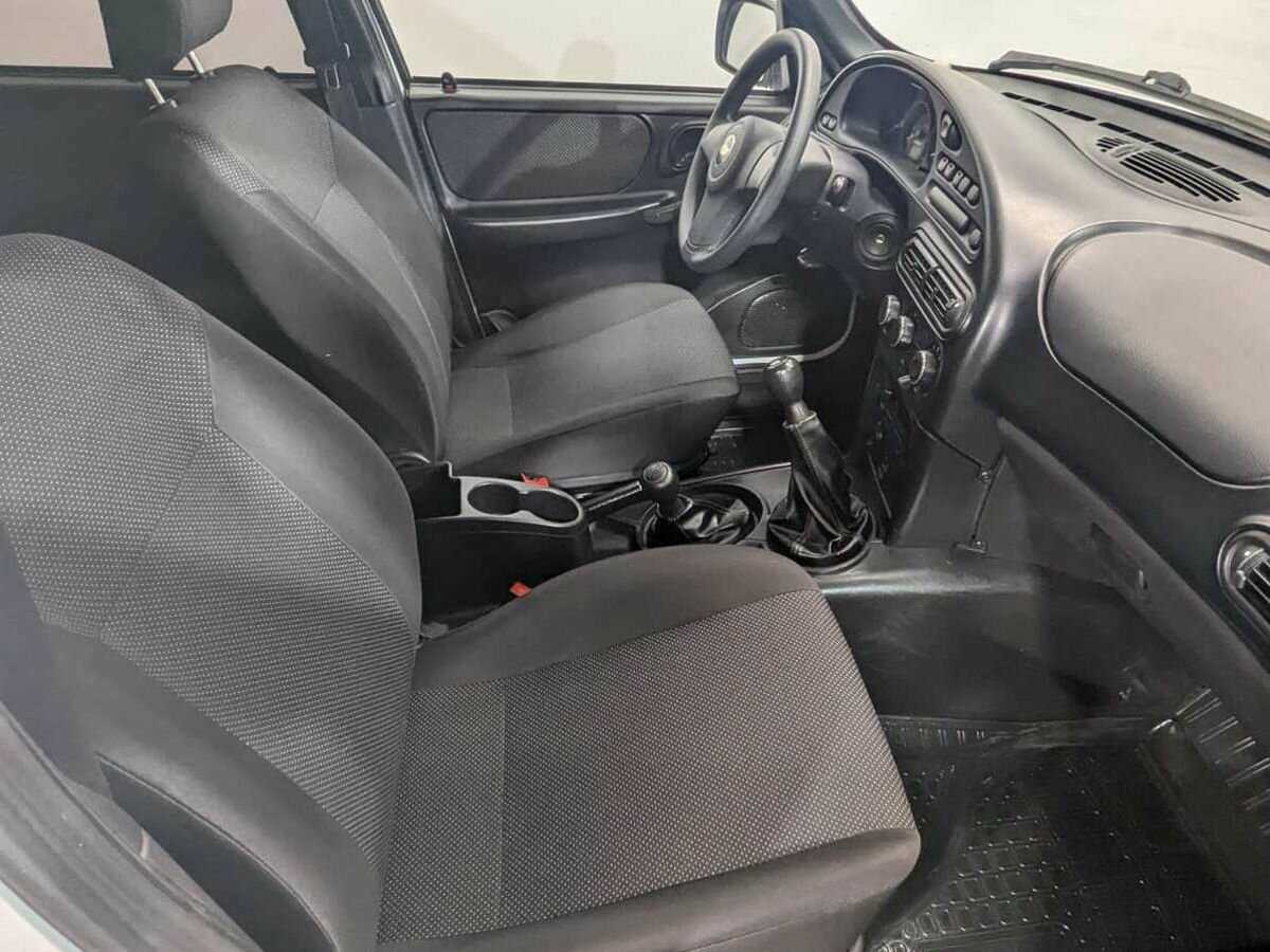 Chevrolet Niva, 2018 Фото №10