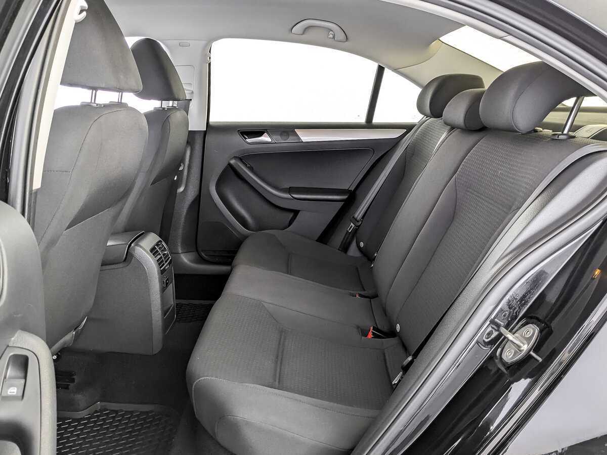 Volkswagen Jetta, 2015 Фото №10