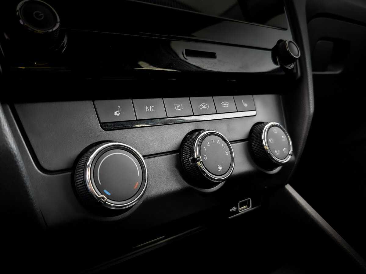 Skoda Octavia, 2019 Фото №21