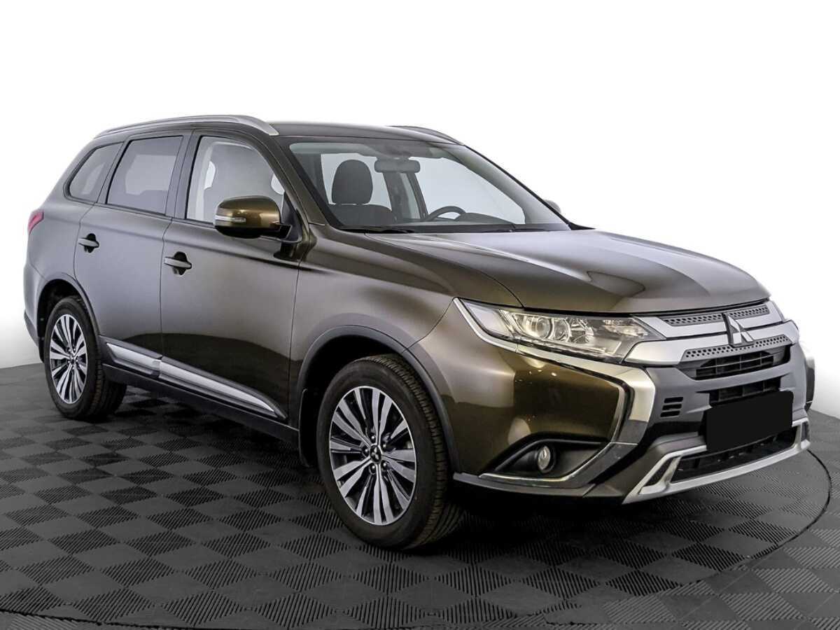 Mitsubishi Outlander, 2021 - 70 825 км. | Фото №3