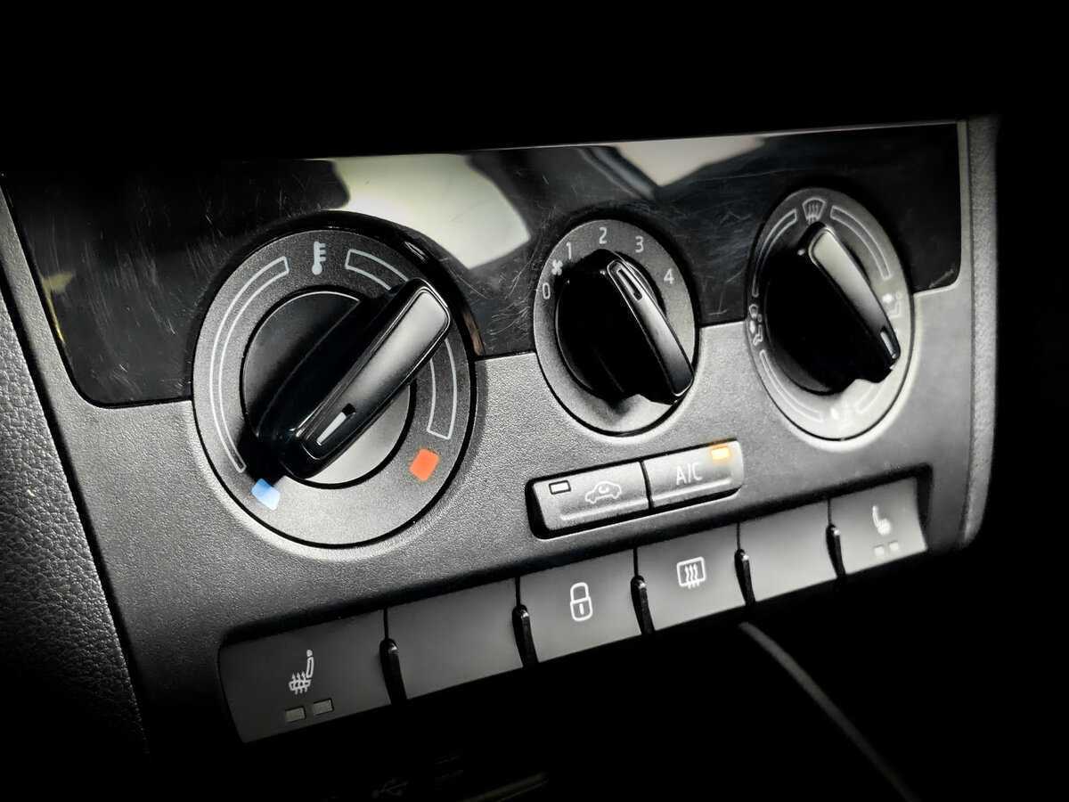 Volkswagen Polo, 2020 Фото №21