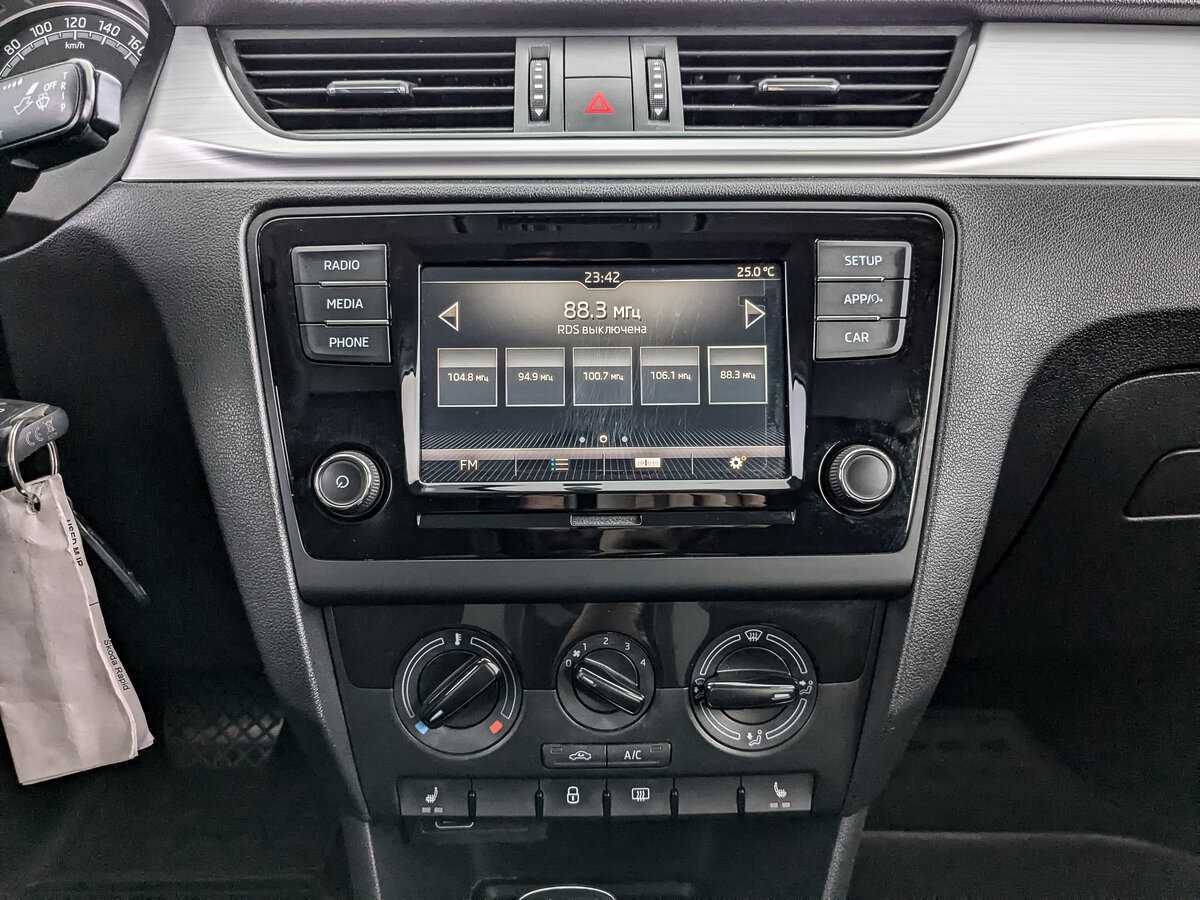 Skoda Rapid, 2019 Фото №13