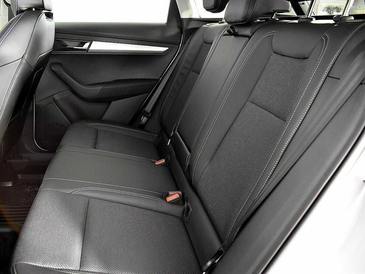Skoda Karoq, 2022 Фото №9