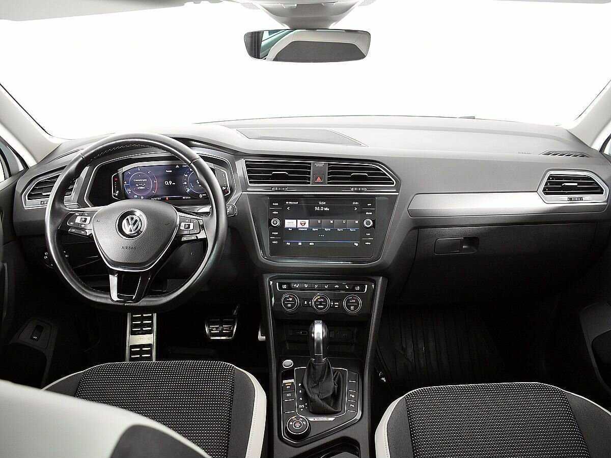 Volkswagen Tiguan, 2019 Фото №10