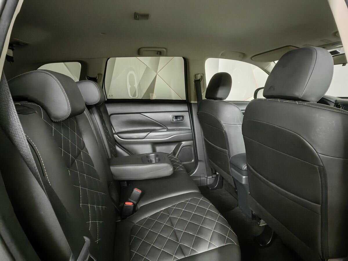 Mitsubishi Outlander, 2022 - 11 808 км. | Фото №8