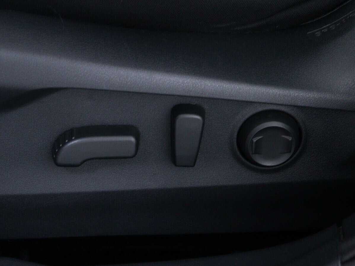 Subaru Legacy, 2020 Фото №13