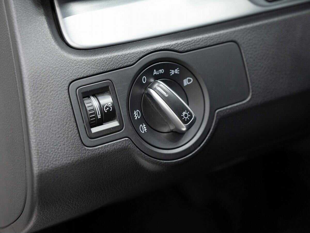 Volkswagen Passat CC, 2013 Фото №20