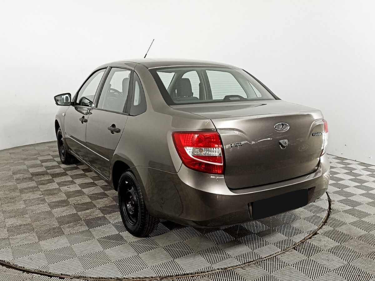 Lada (ВАЗ) Granta, 2018 - 31 642 км. | Фото №7