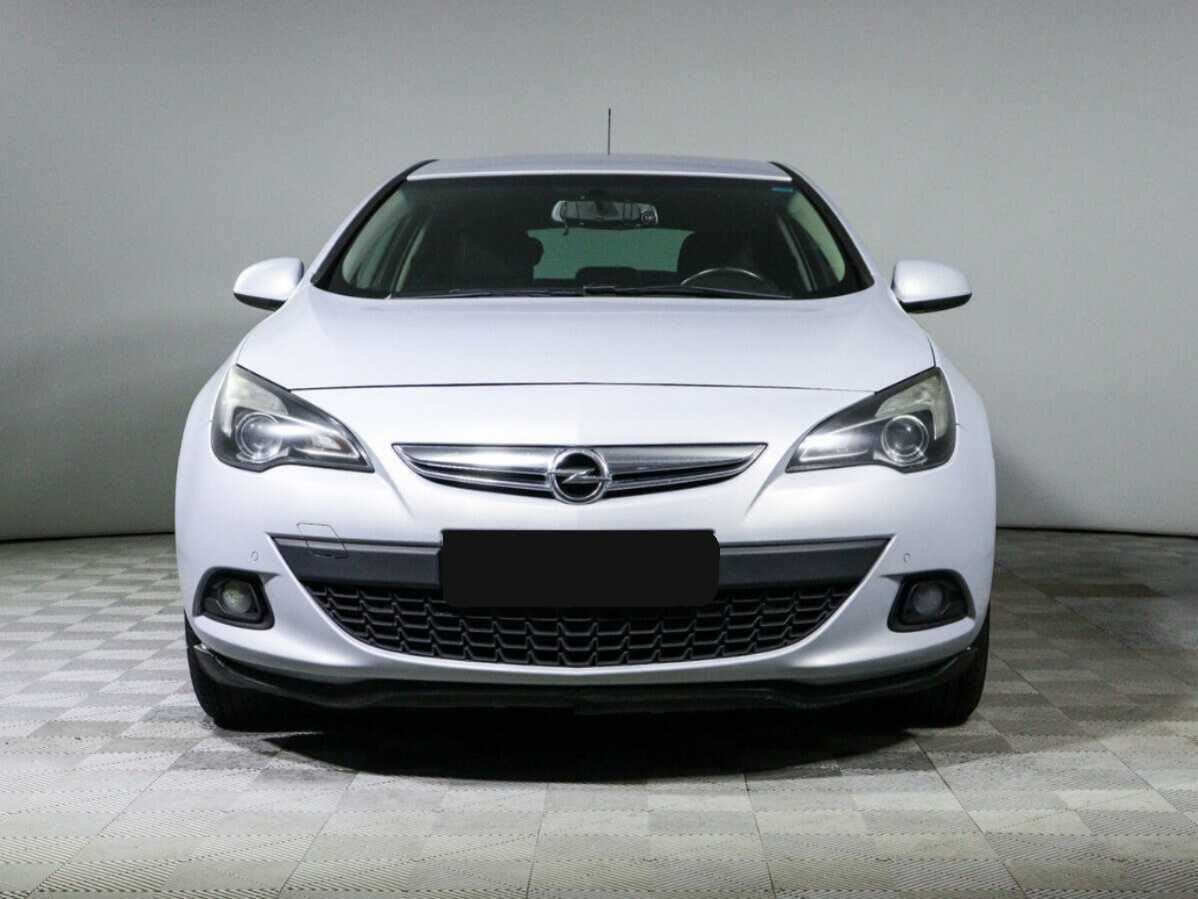 Opel Astra GTC, 2013 - 215 000 км. | Фото №2