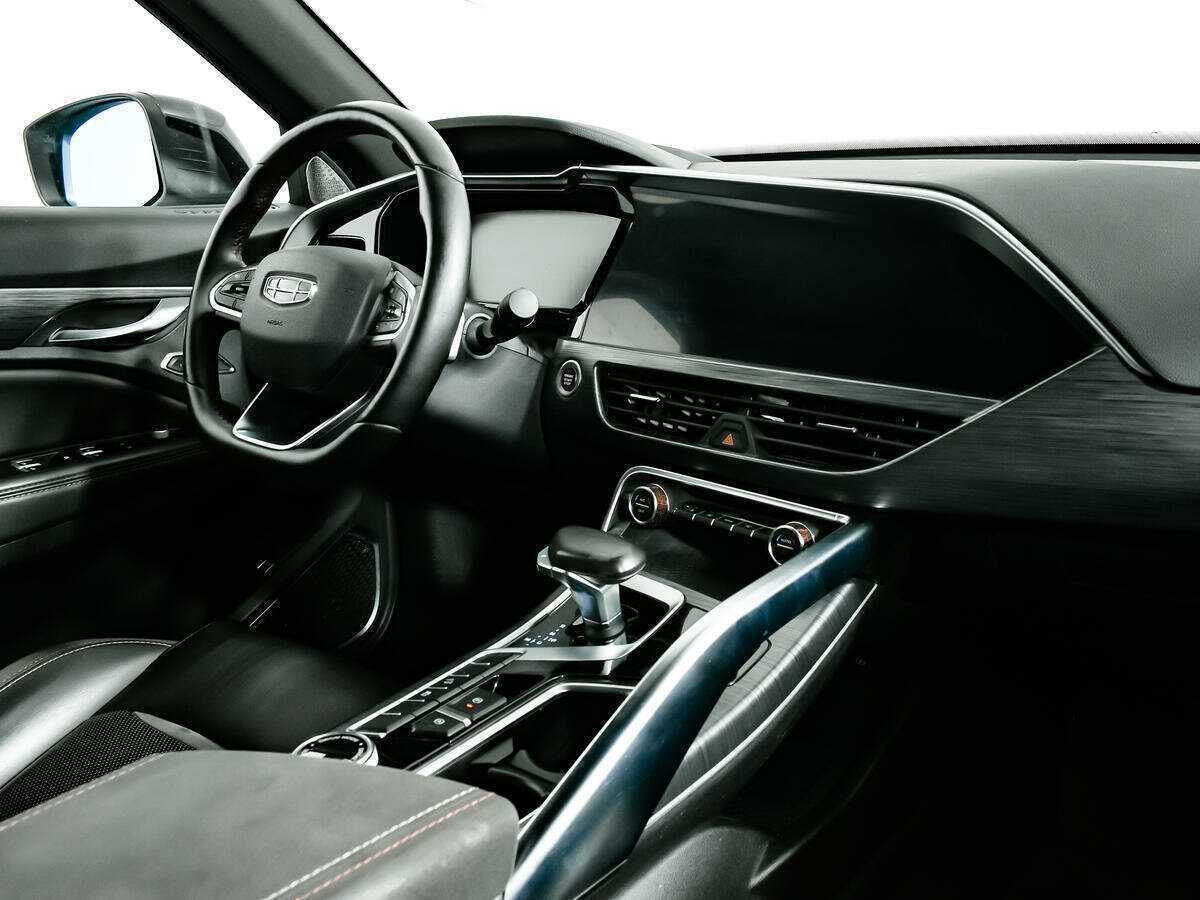 Geely Tugella, 2022 Фото №9