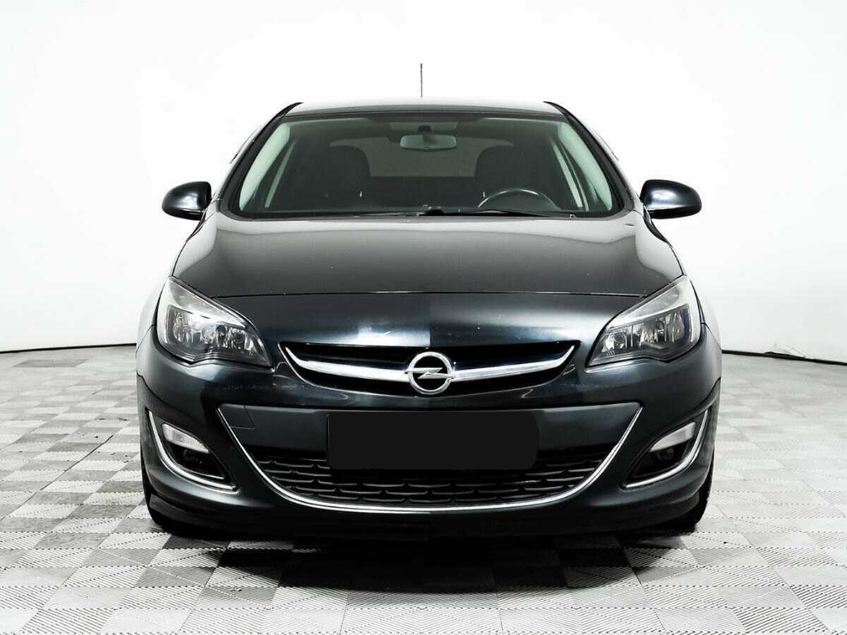 Opel Astra, 2013 - 144 866 км. | Фото №2