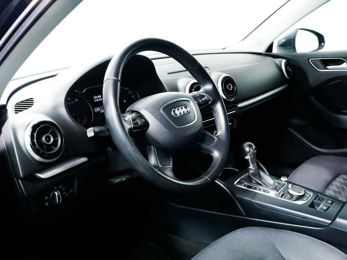 Audi A3, 2013 Фото №13