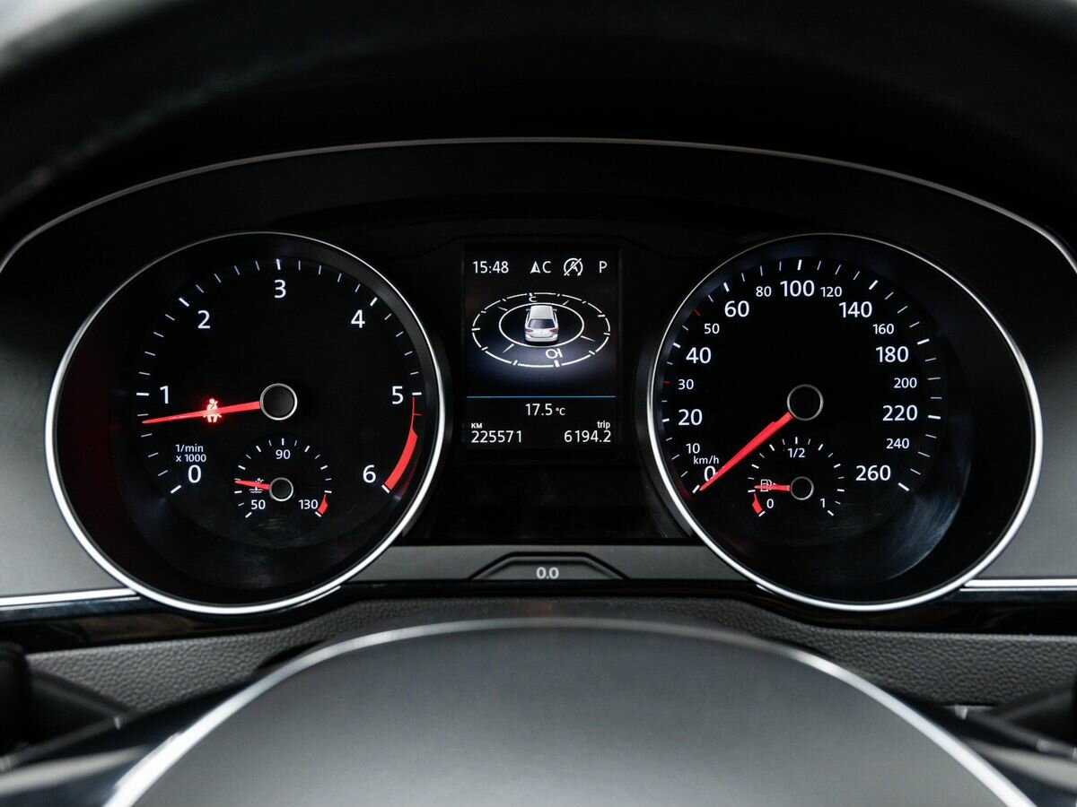Volkswagen Passat, 2018 Фото №21