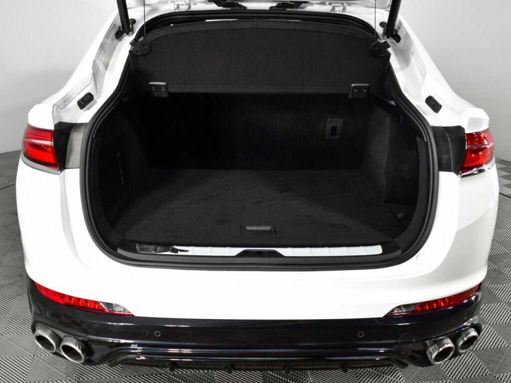 Geely Tugella, 2023 Фото №19