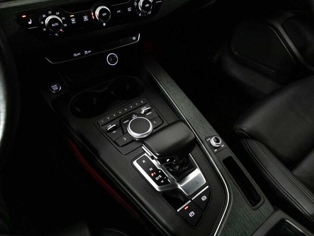 Audi A4, 2017 Фото №18