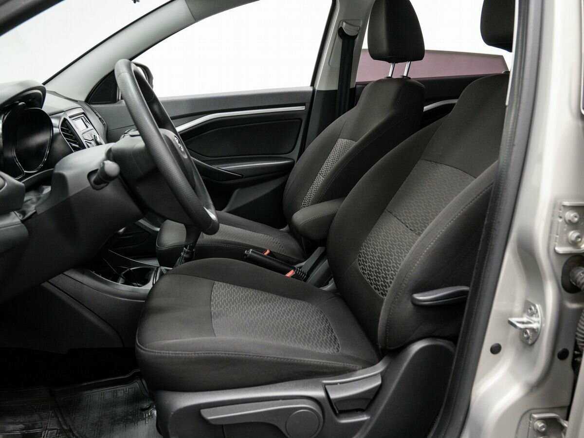 Lada (ВАЗ) Vesta SW, 2019 Фото №15