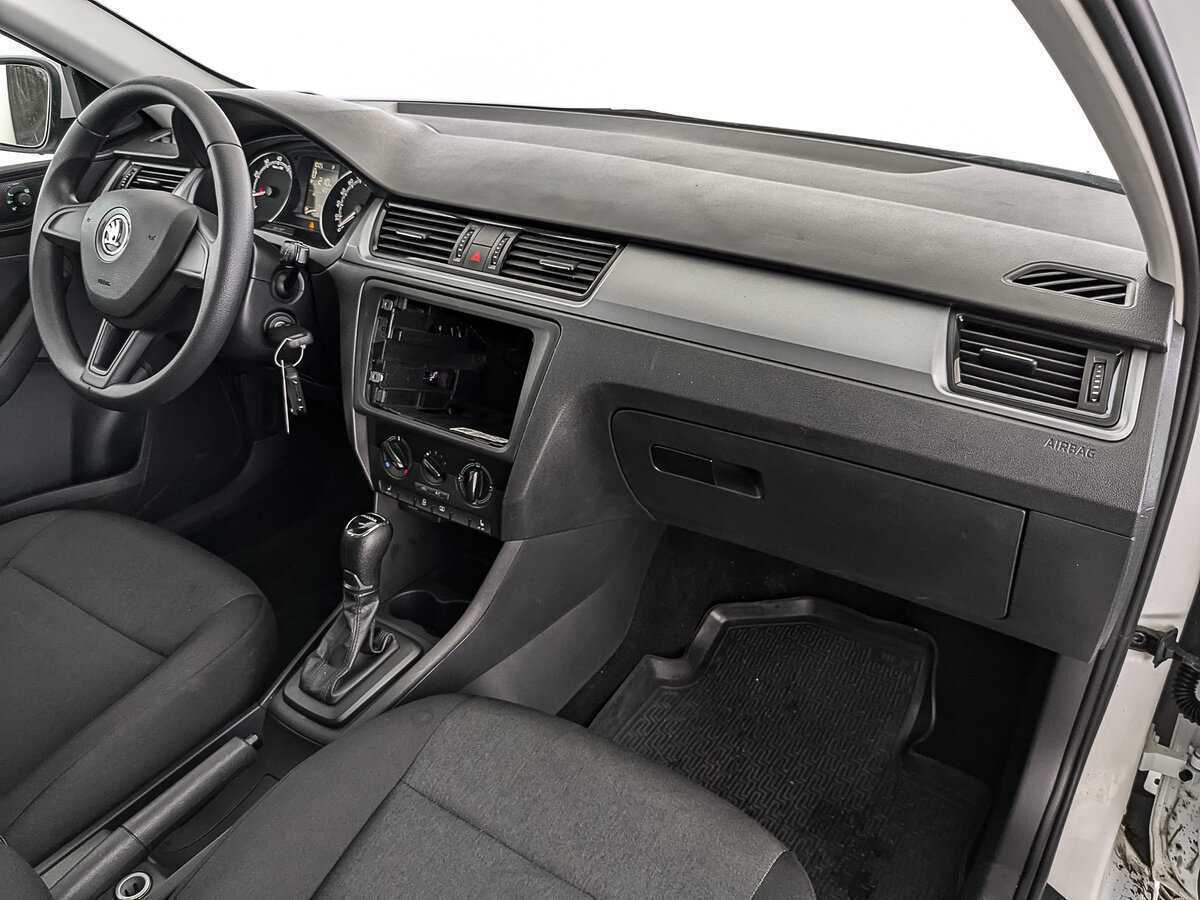 Skoda Rapid, 2019 Фото №12