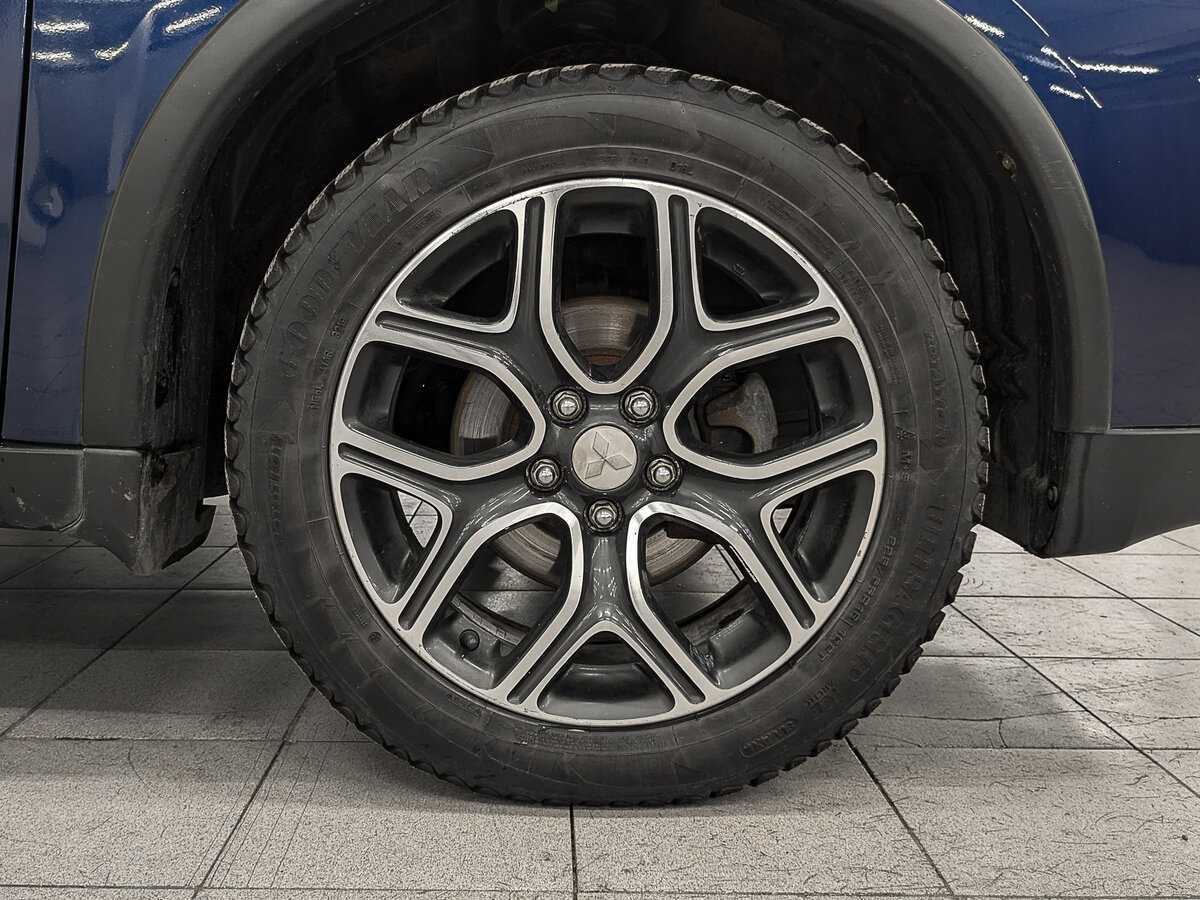 Mitsubishi Outlander, 2014 Фото №11