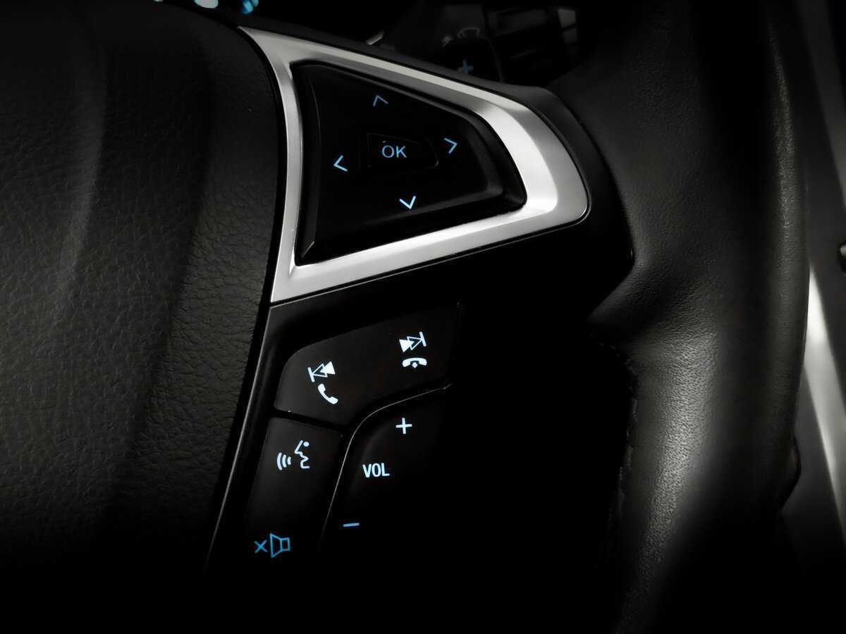 Ford Mondeo, 2017 Фото №29