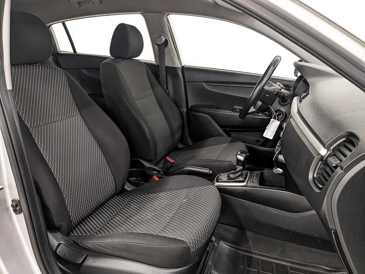 Kia Rio X-Line, 2020 Фото №24