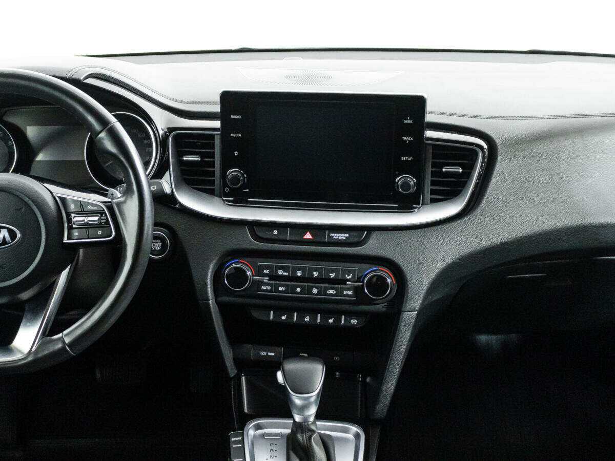 Kia Ceed, 2020 Фото №14