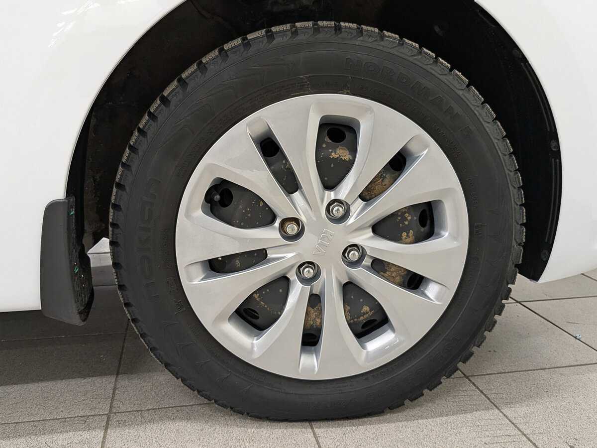 Kia Rio, 2019 Фото №11