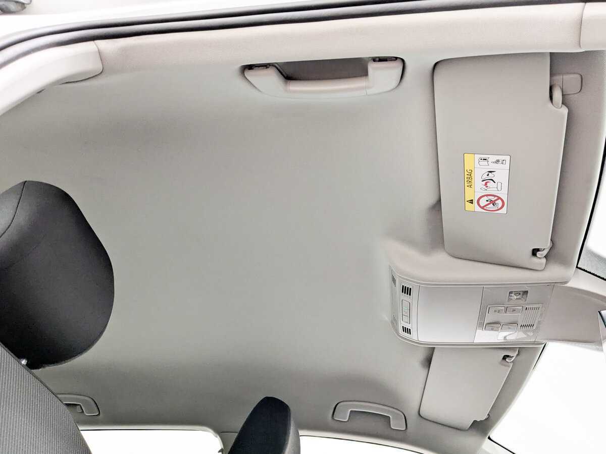 Volkswagen Tiguan, 2021 Фото №21