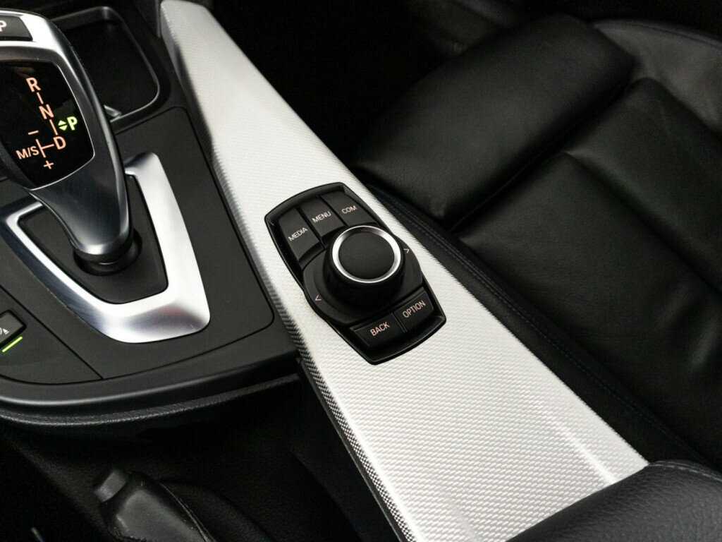 BMW 3 серии 320d, 2018 Фото №17